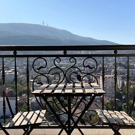 Stylish Studio, Skopje Centre - Private Parking - Panoramic Views Luaran gambar