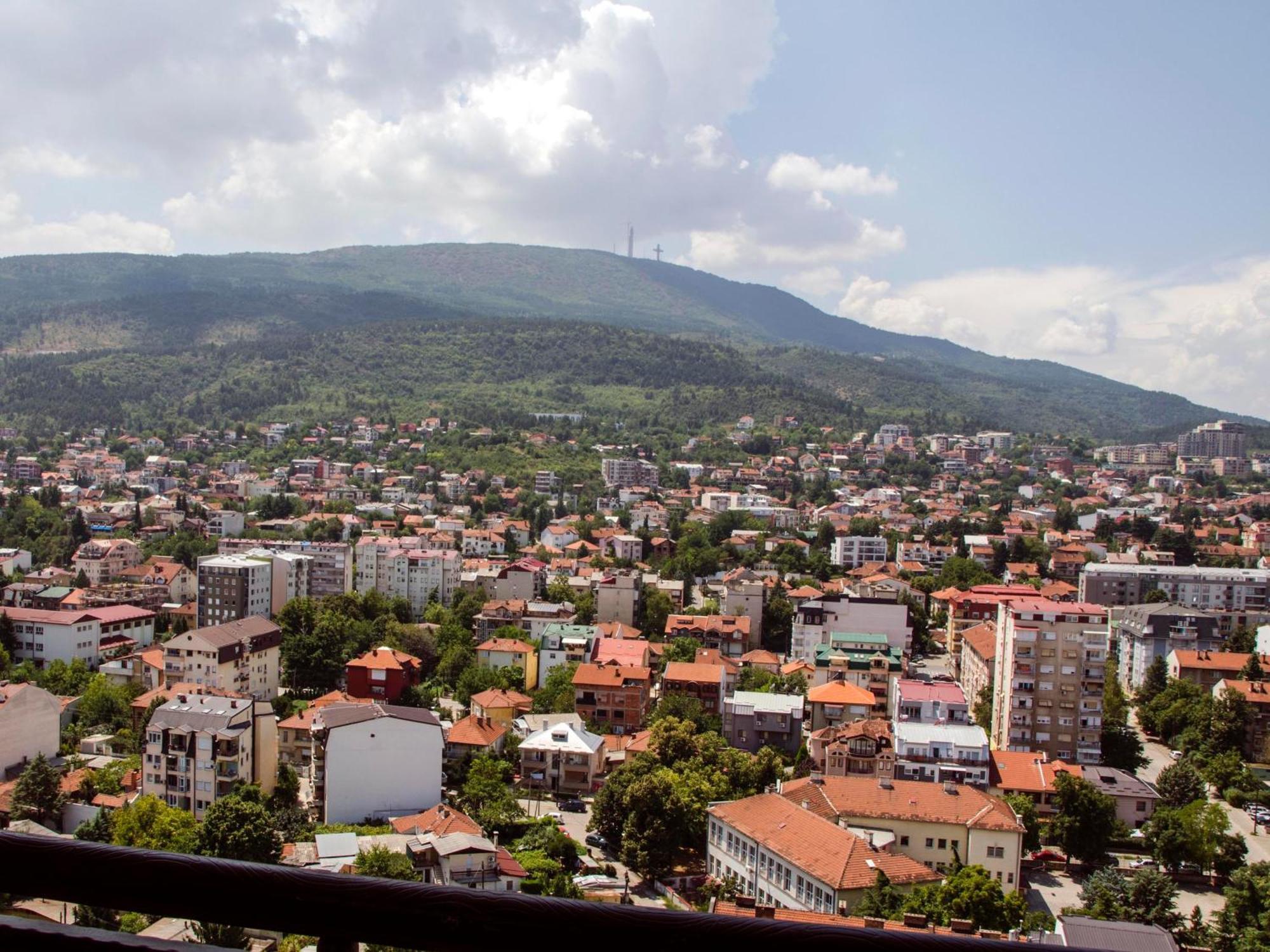 Stylish Studio, Skopje Centre - Private Parking - Panoramic Views Luaran gambar